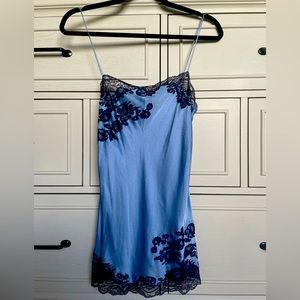 Carine Gilson Couture Blue Babydoll Lace Trim Silk Nightdress-Size Small